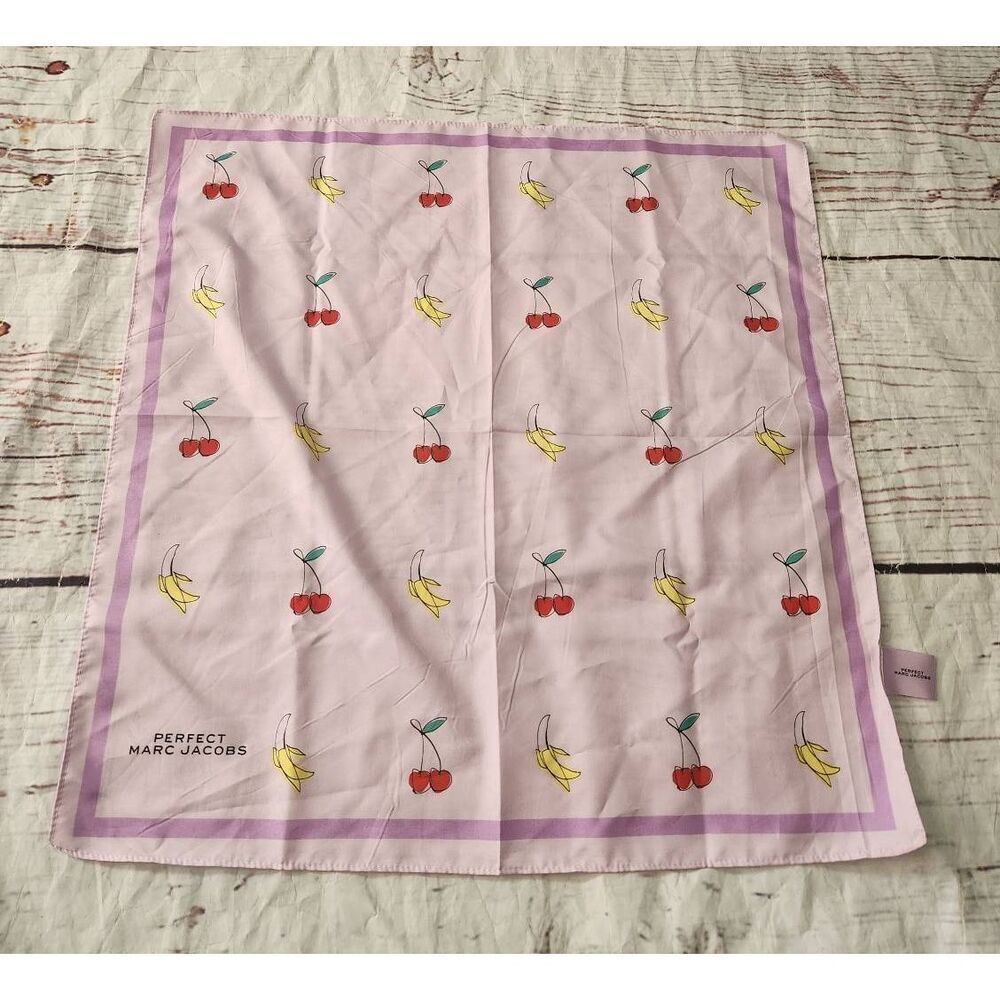 Marcโ Jacobs Perfect FruitโMotif Scarf